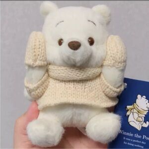 Disney Store Winter Special Pink&White Winnie the Pooh Plush Keychains Japan